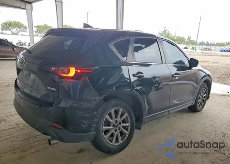 2022 Mazda Cx-5 z USA, uszkodzony, nr VIN JM3KFBAM3N0580878